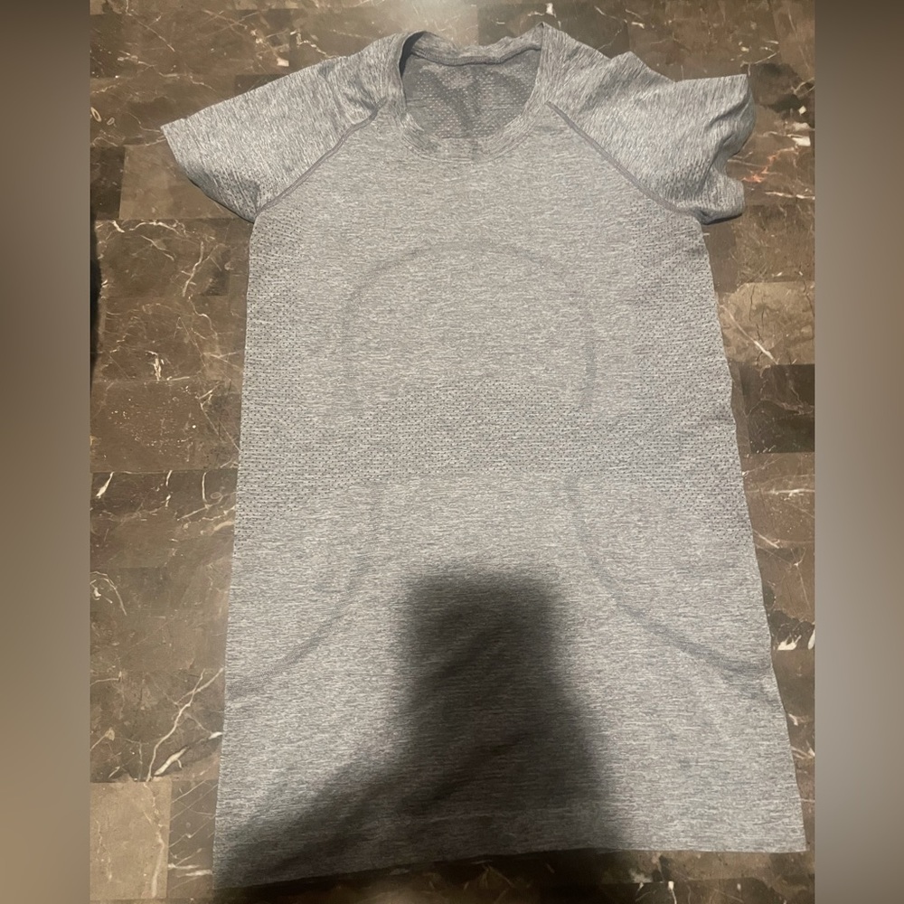 Lululemon, size 6, grey, full length, swiftly tech
